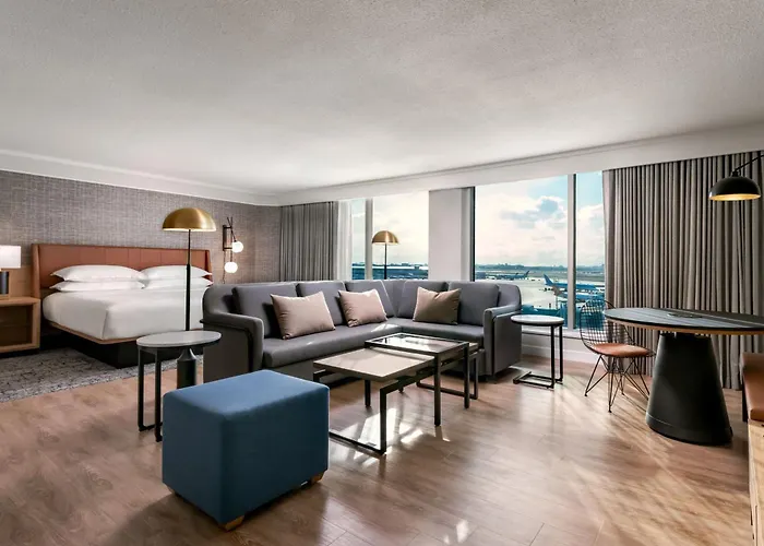 Sheraton Gateway Hotel In Toronto International Airport Mississauga